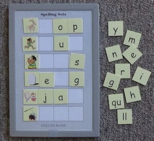 phonics spelling game activity